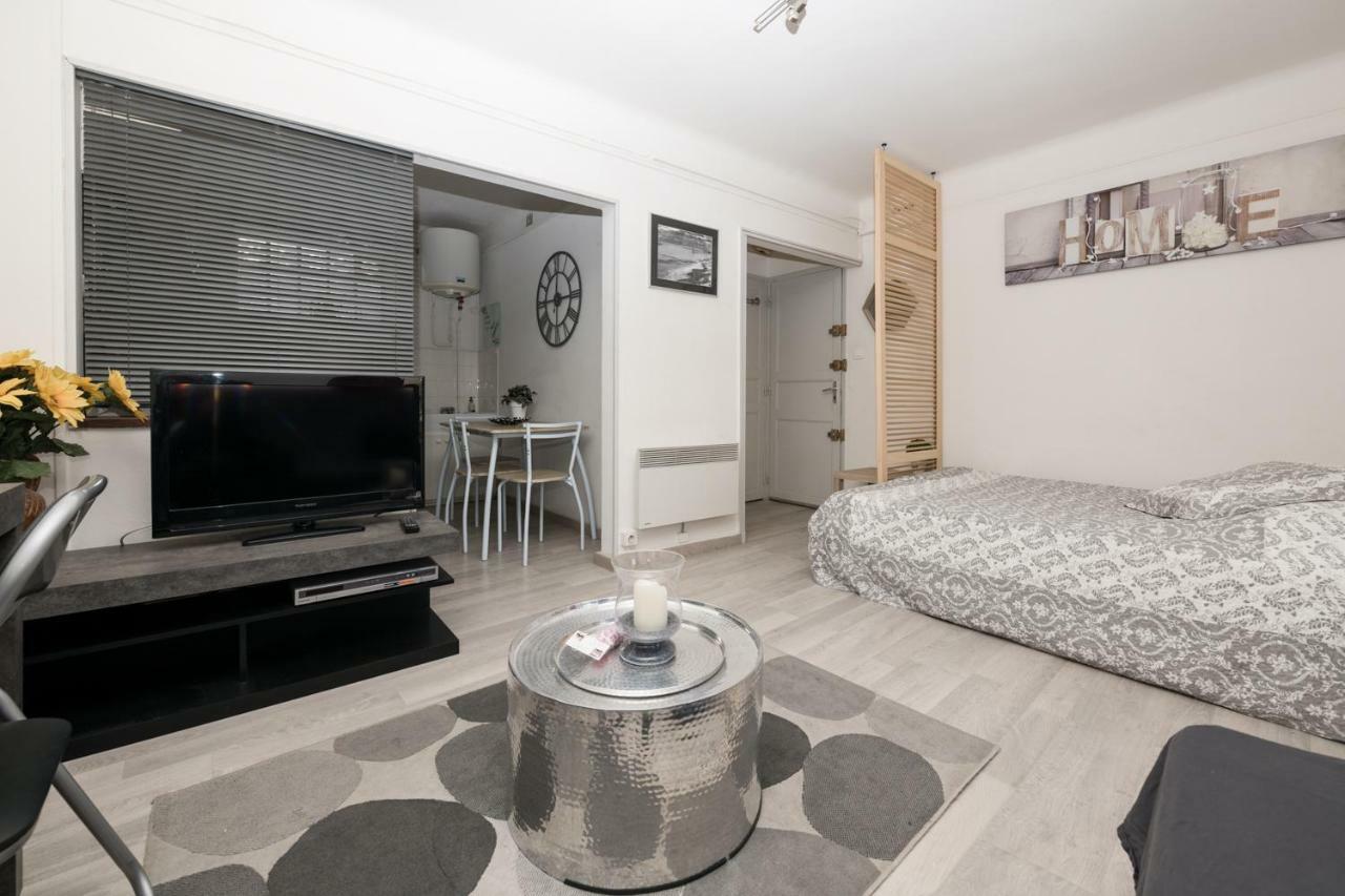 Apartament Studio Avec Vue Sur Les Arenes Arles Zewnętrze zdjęcie